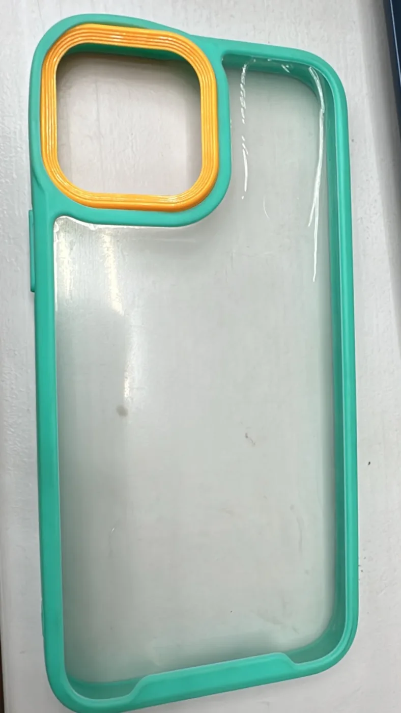 Importadas iPhone 15 PRO MAX Clear — Producto